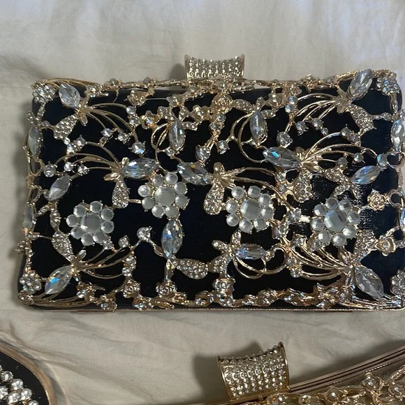 Brand new beautiful evening clutches! - Picture 4 of 5